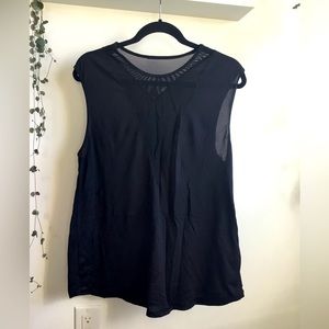 Lululemon, Black, Stylish Sporty top. Size 12.